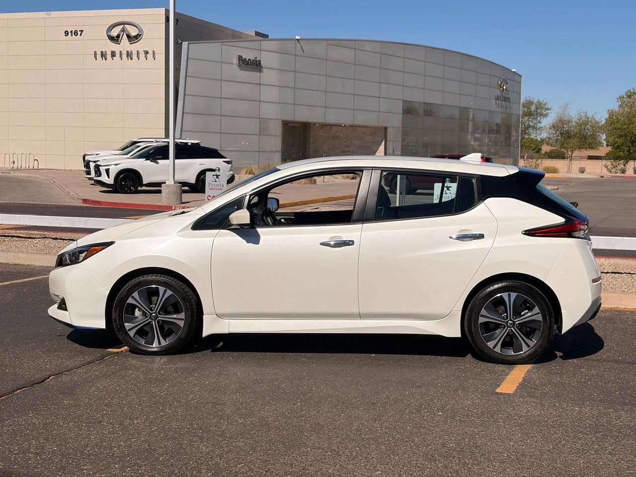 Certified 2022 Nissan Leaf SV Plus FWD image 3