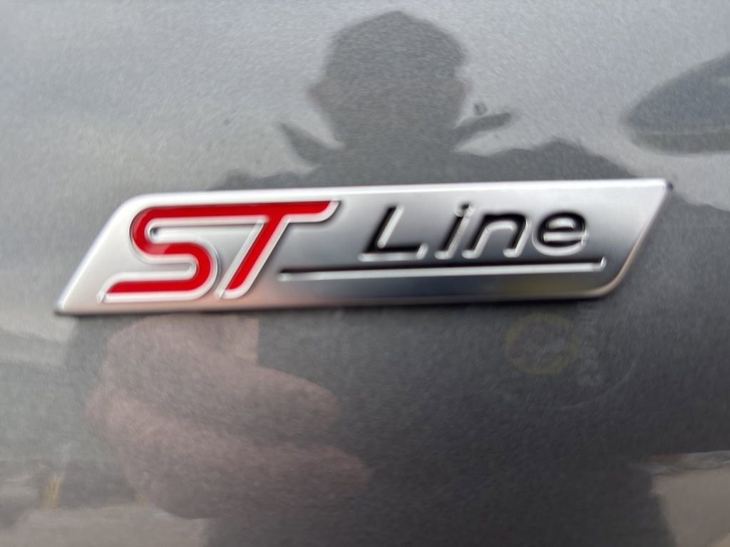 New 2026 Ford Escape ST-Line w/ Tech Pack #1 image 15