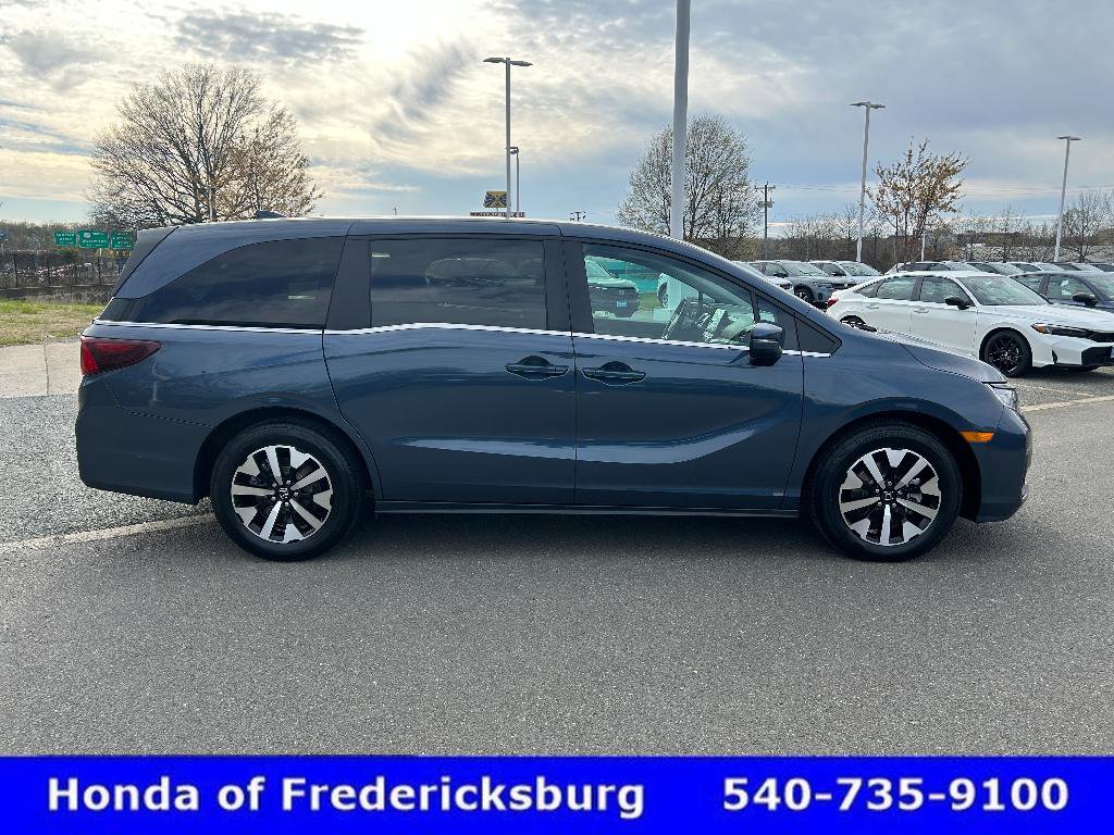 Certified 2026 Honda Odyssey EX-L image 7