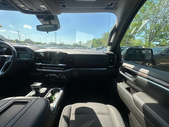 Used 2022 Chevrolet Silverado 1500 RST AWD/4WD image 27