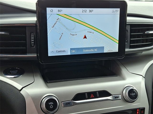 Used 2022 Ford Explorer XLT w/ Equipment Group 202A image 15