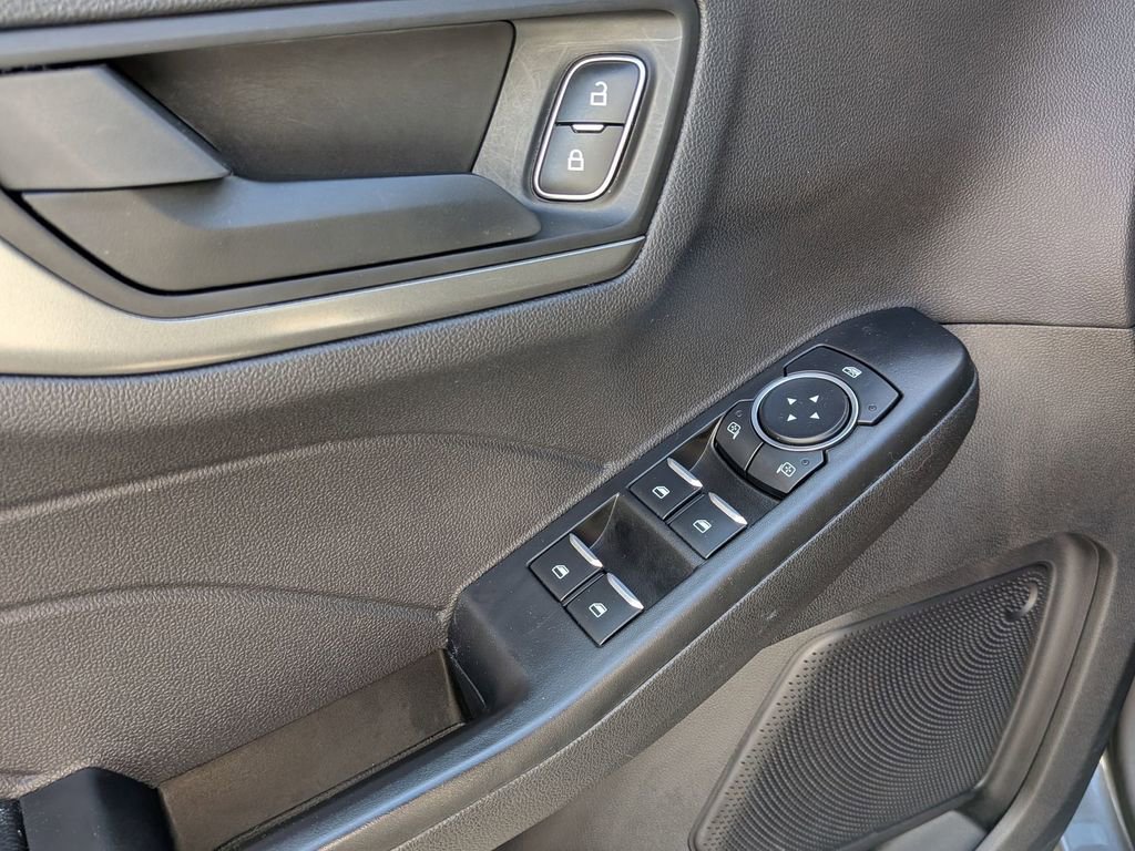 Used 2025 Ford Escape Active image 13