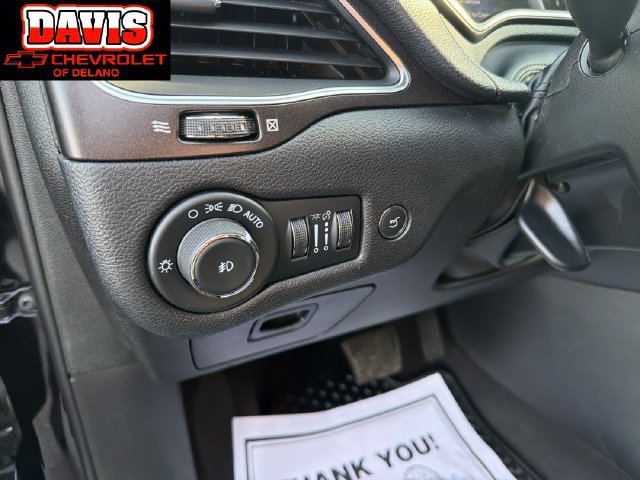 Used 2022 Jeep Cherokee Trailhawk w/ Premium Leather Package AWD/4WD image 13