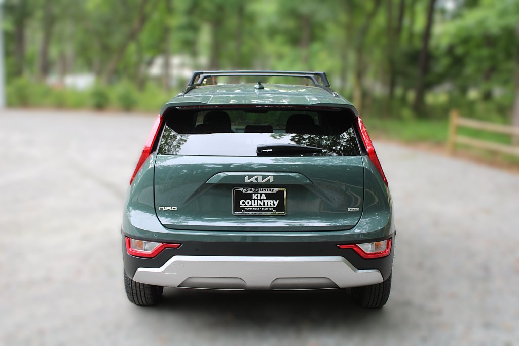 New 2026 Kia Niro EX FWD image 8