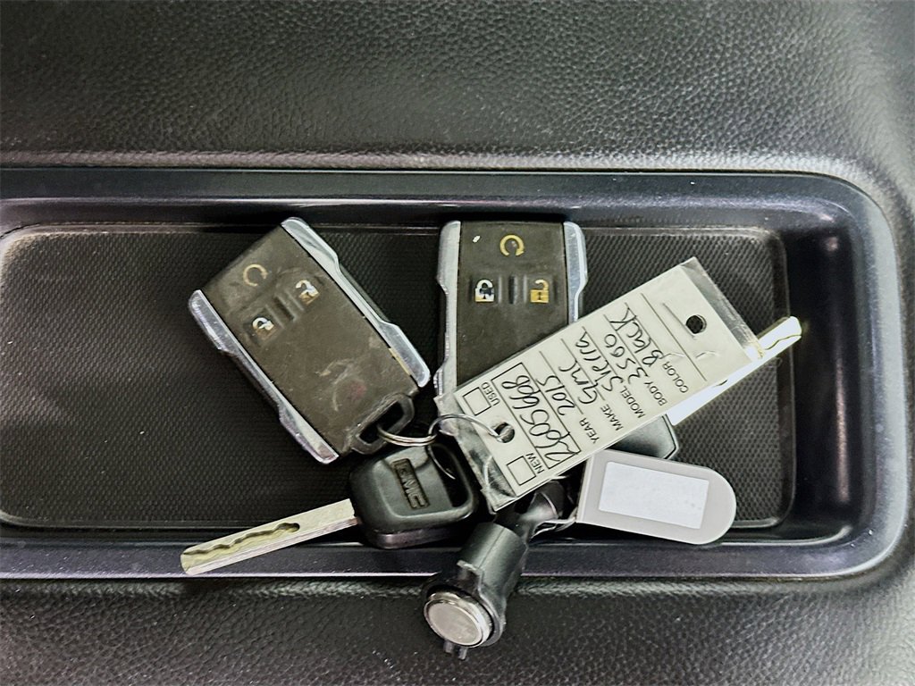 Used 2015 GMC Sierra 3500 Denali w/ Suspension Package, Off-Road image 34