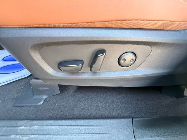 New 2026 Nissan Pathfinder Platinum w/ Cargo Package image 13