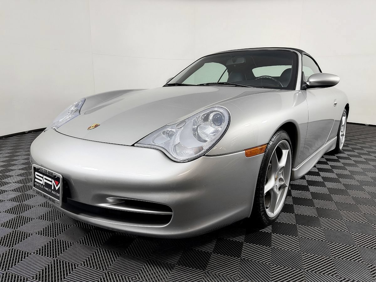 Used 2004 Porsche 911 Carrera RWD image 3