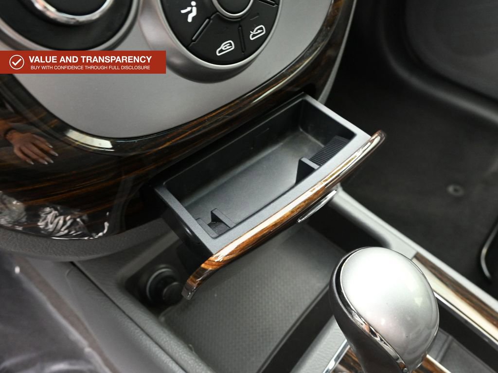 Used 2012 Hyundai Santa Fe SE image 32