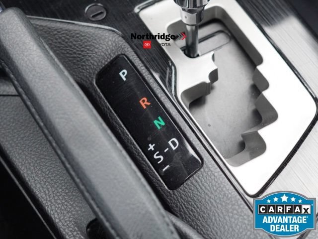 Used 2017 Toyota RAV4 Limited AWD/4WD image 31