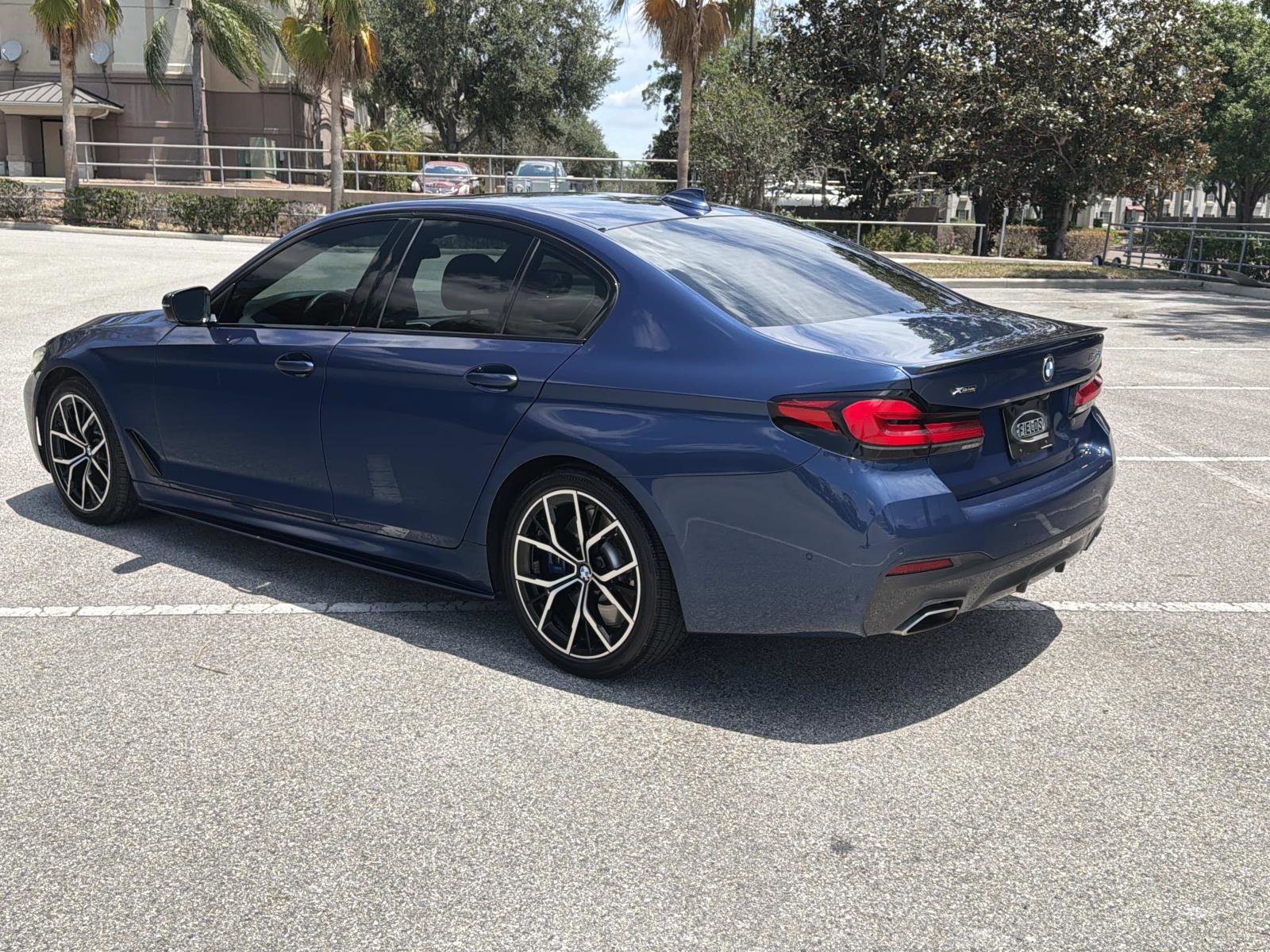 Used 2021 BMW 540i xDrive w/ M Sport Package AWD/4WD image 6