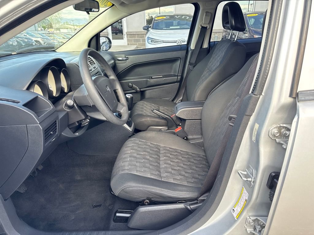 Used 2009 Dodge Caliber SE FWD image 9