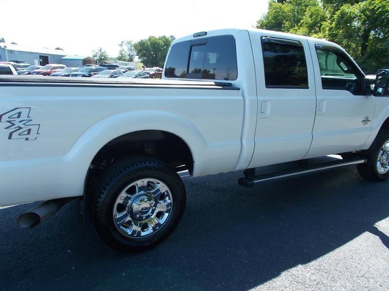 Used 2016 Ford F350 Lariat w/ Lariat Ultimate Package AWD/4WD image 13
