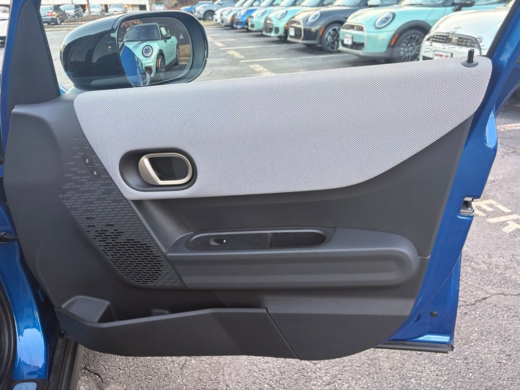 Used 2025 MINI Cooper S image 28