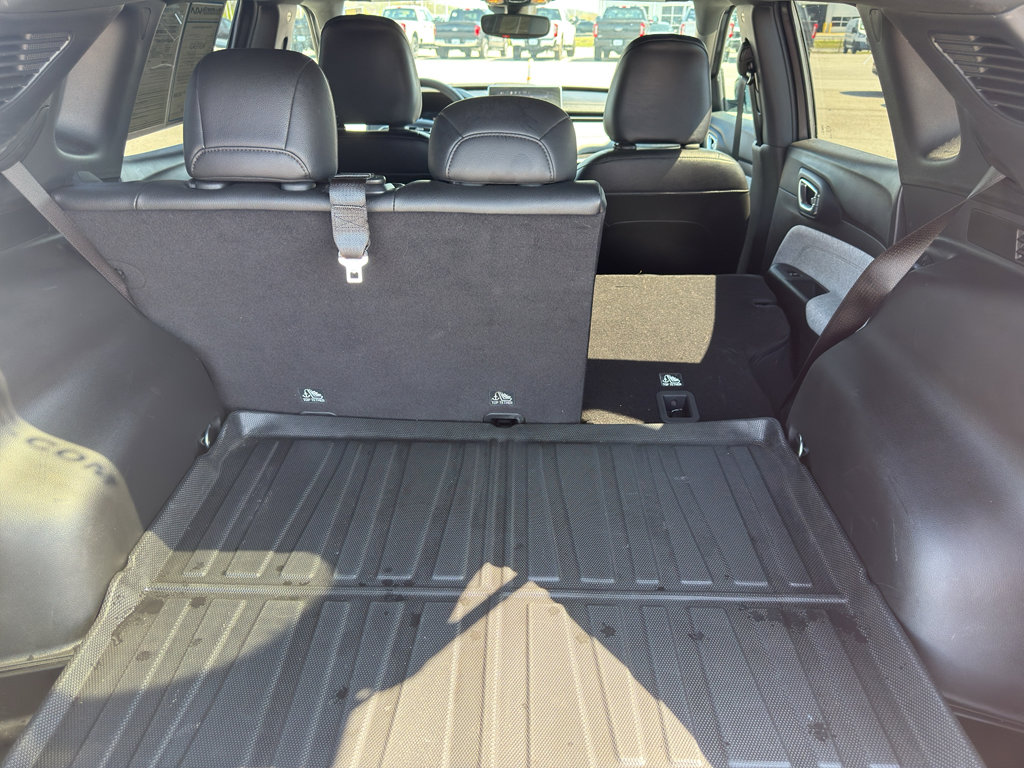 Used 2024 Jeep Compass Latitude AWD/4WD image 7