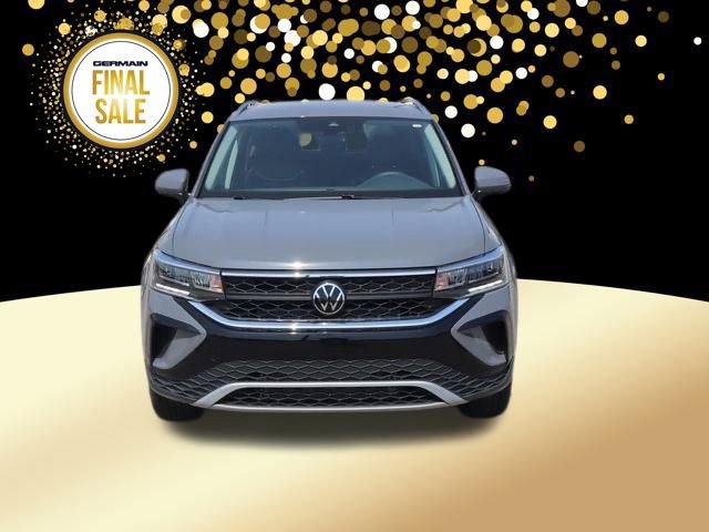 New 2024 Volkswagen Taos SE image 3