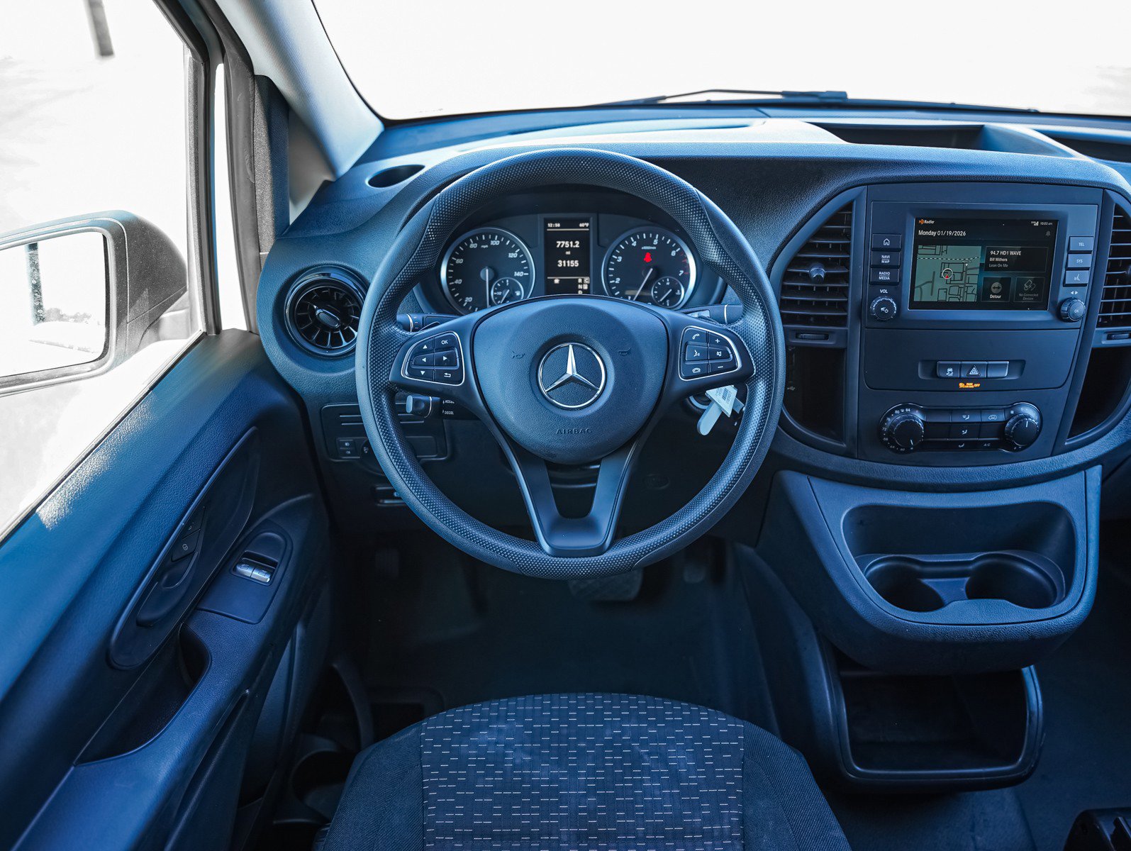 Used 2023 Mercedes-Benz Metris image 16