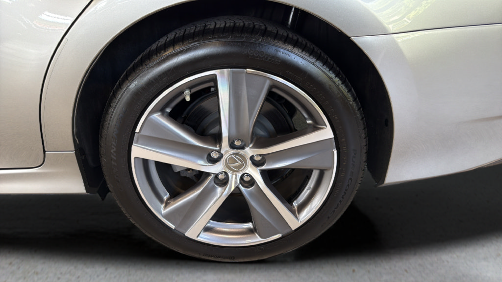 Used 2017 Lexus GS 350 AWD w/ Premium Package image 16