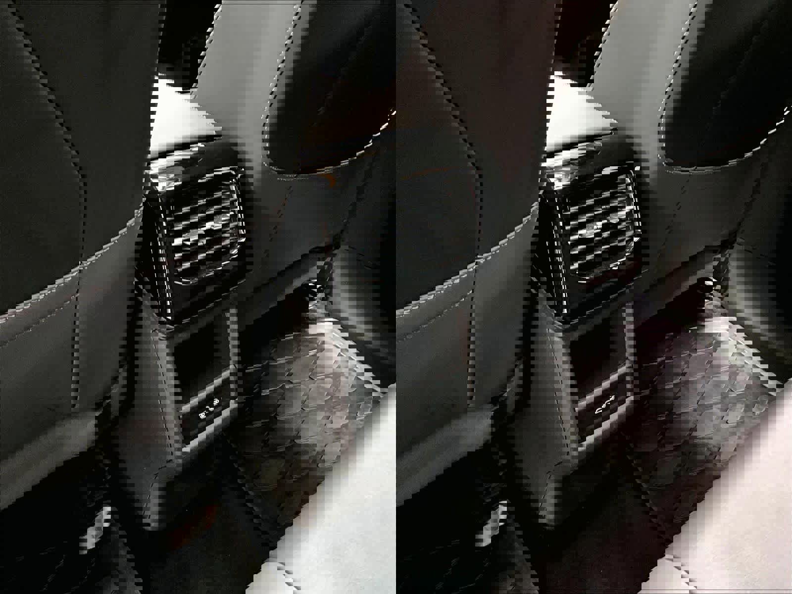 Used 2023 Volkswagen ID.4 Pro S image 39