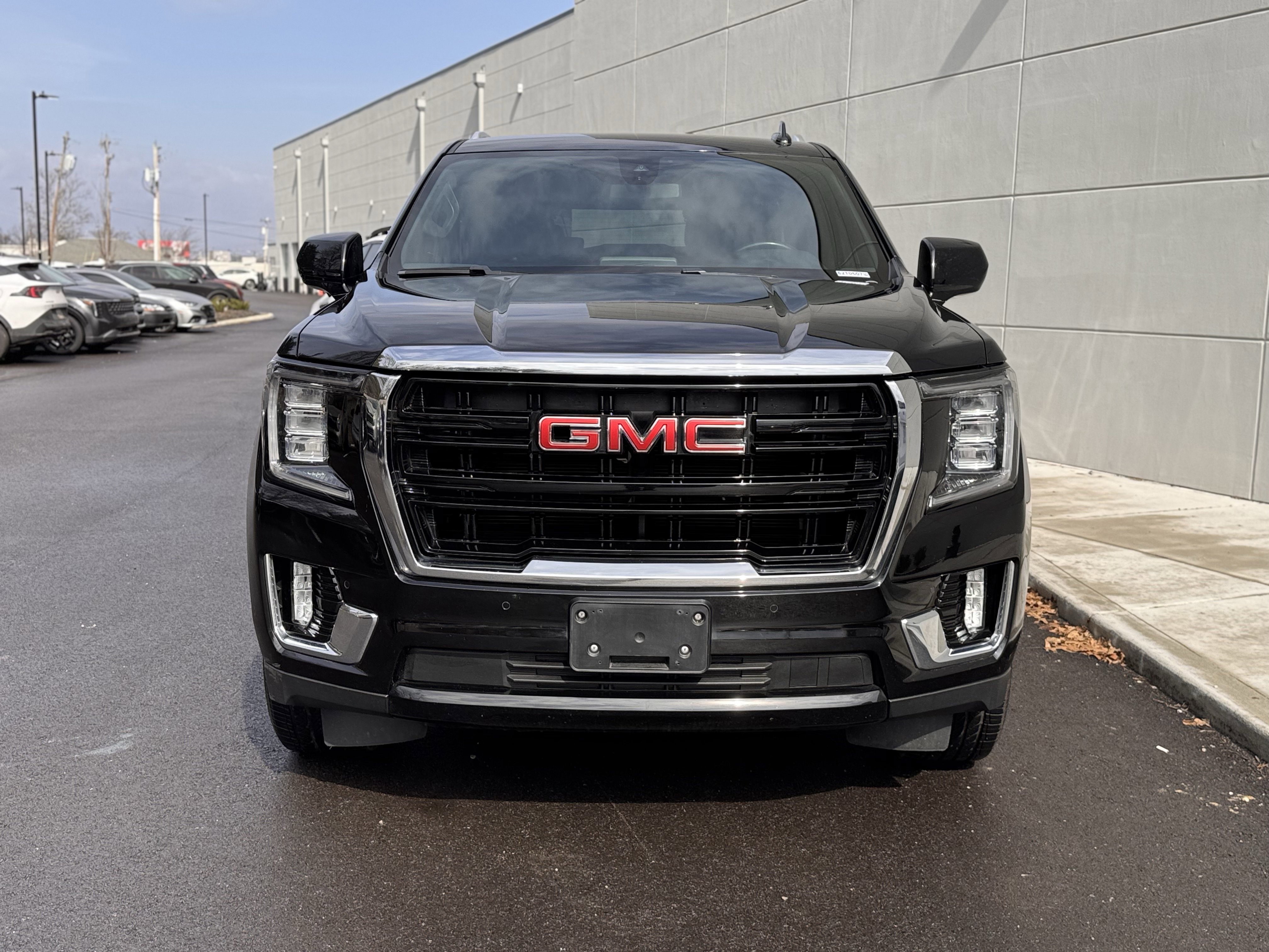 Used 2022 GMC Yukon SLE w/ Max Trailering Package image 30