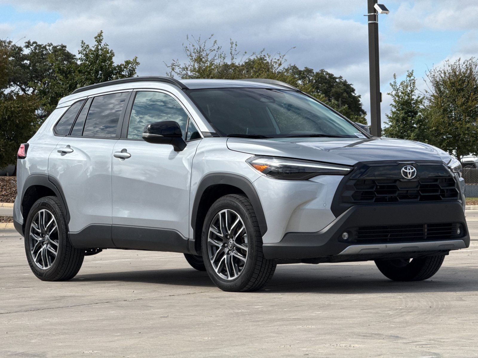 Certified 2026 Toyota Corolla Cross XLE FWD image 7
