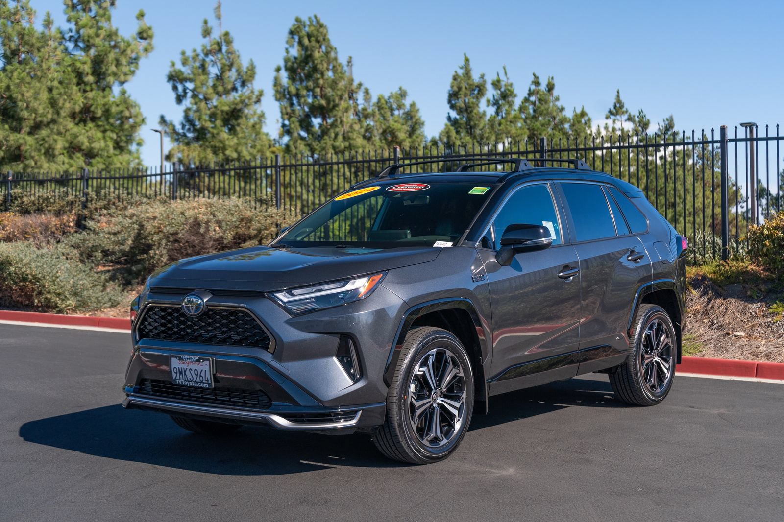 Certified 2024 Toyota RAV4 XSE w/ Weather Package AWD/4WD image 5