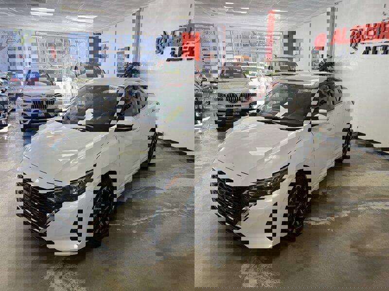 Used 2024 Nissan Sentra SV image 3