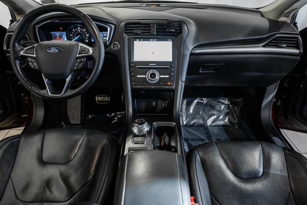 Used 2017 Ford Fusion Titanium image 17