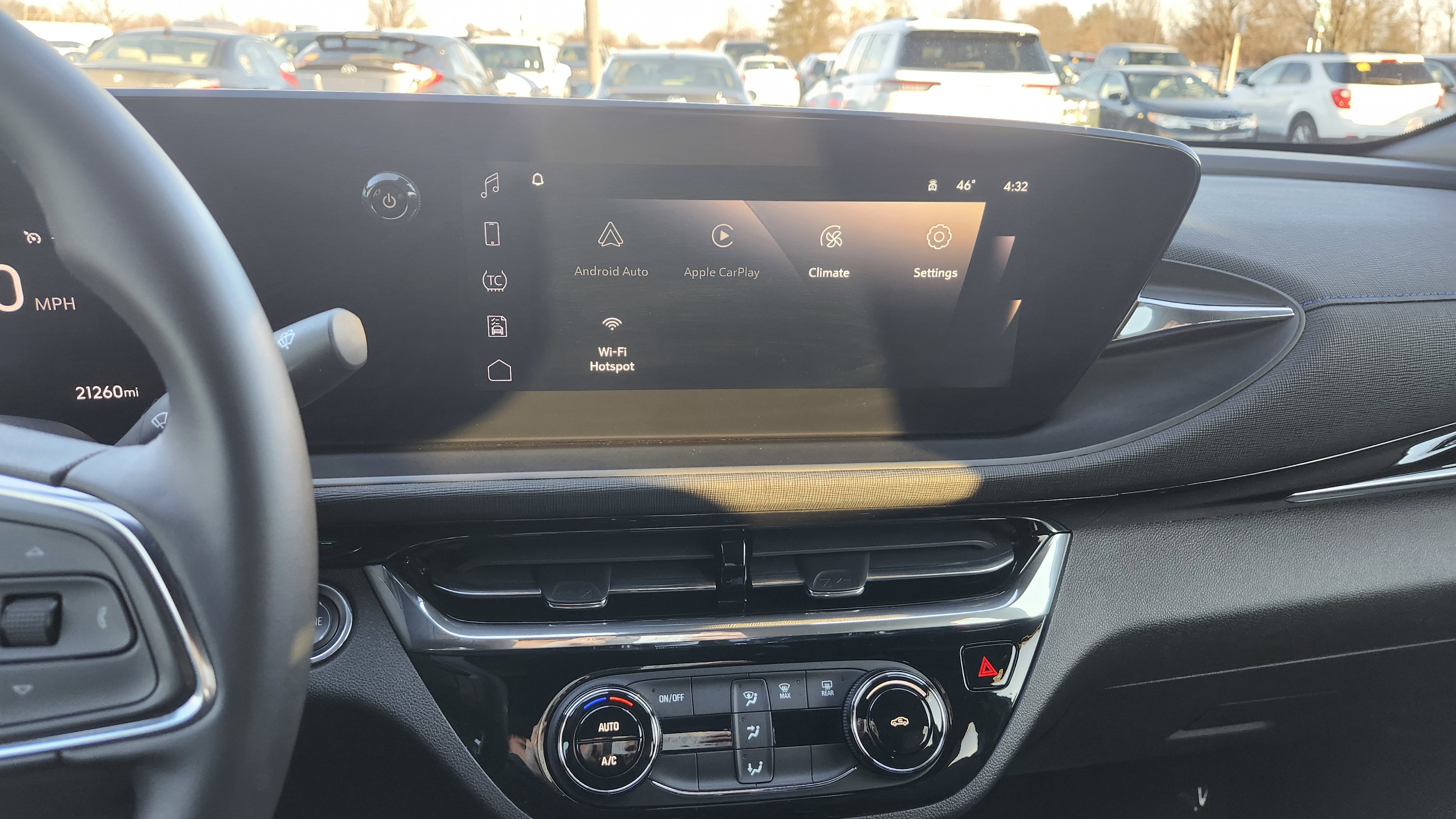 Used 2025 Buick Envista Sport Touring image 29