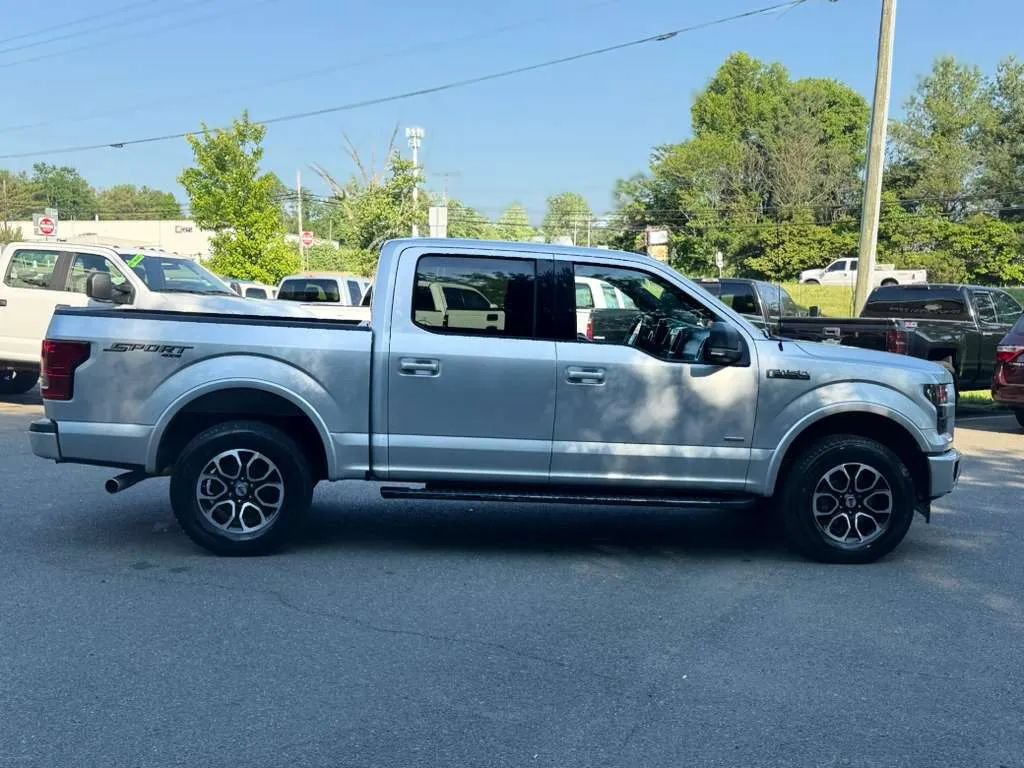 Used 2017 Ford F150 XLT w/ Equipment Group 302A Luxury AWD/4WD image 8