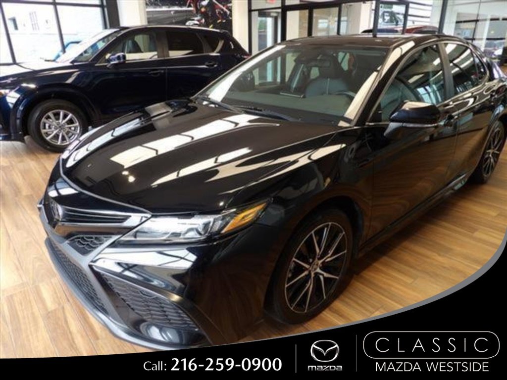 Used 2023 Toyota Camry SE