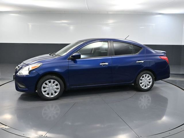 Used 2018 Nissan Versa SV image 9