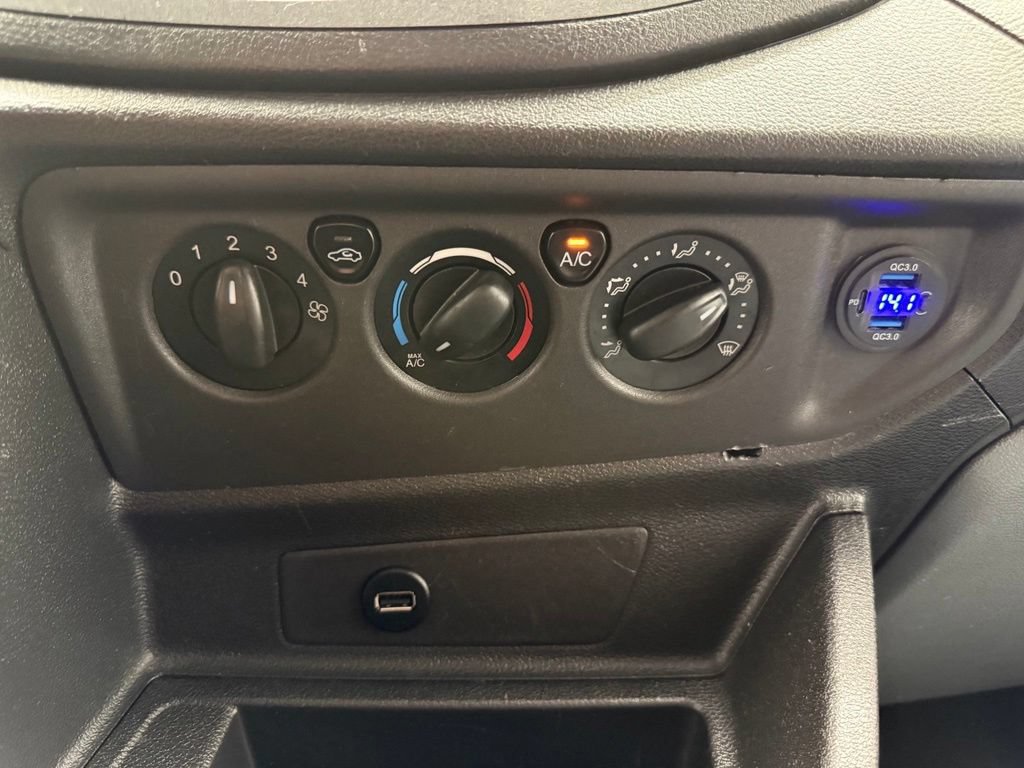 Used 2019 Ford Transit 150 148 Medium Roof RWD image 32