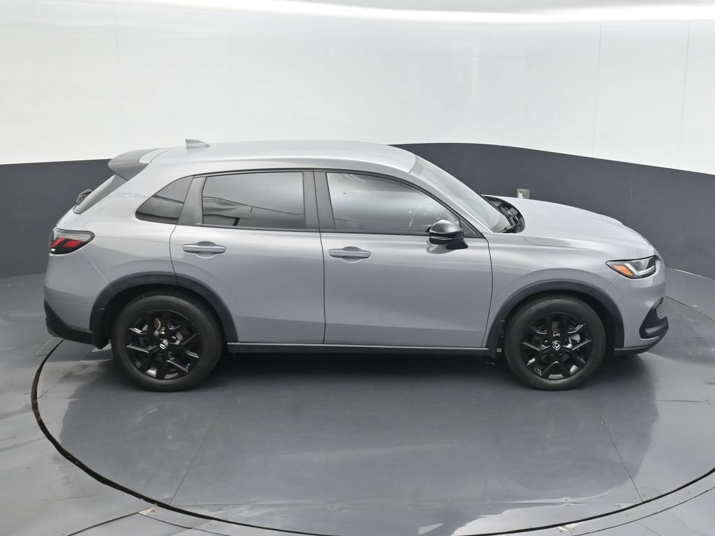 Used 2025 Honda HR-V Sport image 14