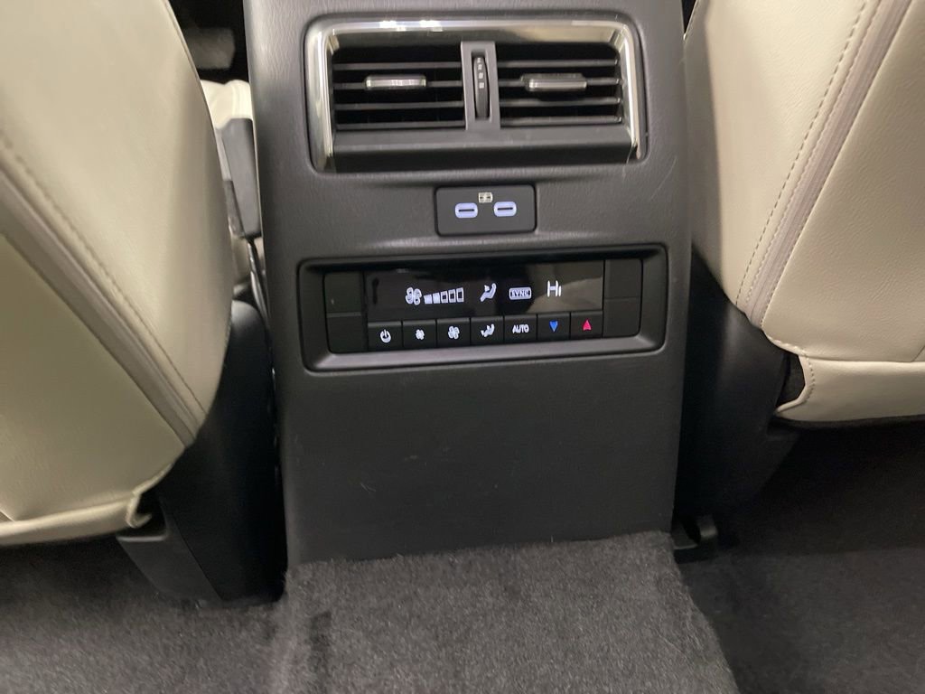 Used 2024 MAZDA CX-90 Plug-In Hybrid w/ Preferred image 26