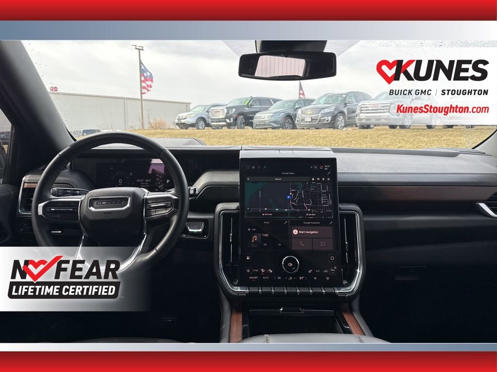 Used 2025 GMC Yukon Denali AWD/4WD image 46