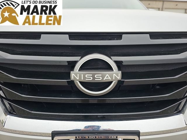Used 2025 Nissan Pathfinder SV FWD image 30