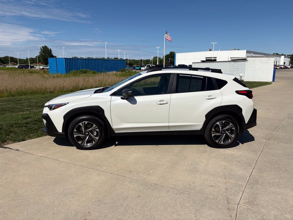 Used 2024 Subaru Crosstrek 2.0i Premium w/ Crosstrek Mirror Package AWD/4WD image 6
