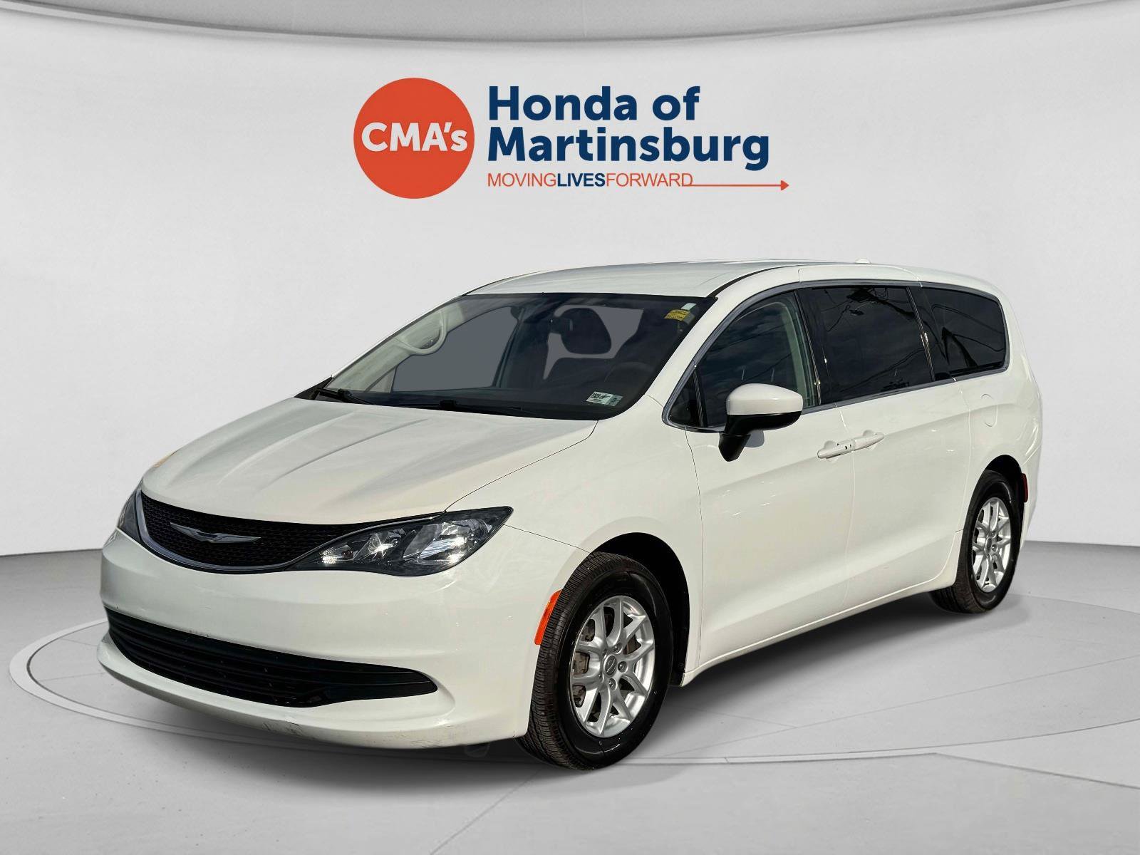 Used 2018 Chrysler Pacifica LX
