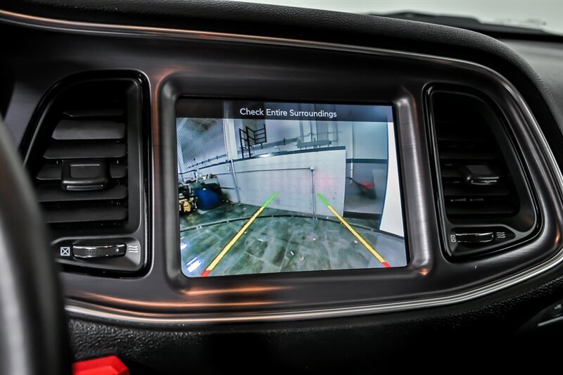 Used 2016 Dodge Challenger R/T Plus RWD image 27