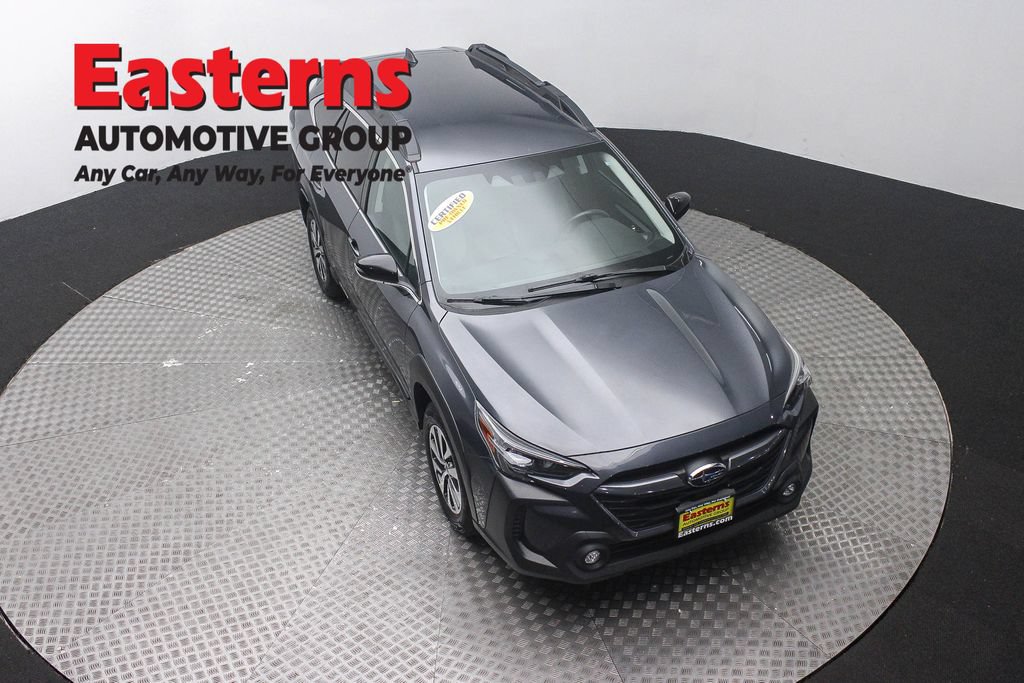 Used 2023 Subaru Outback Premium AWD/4WD image 3