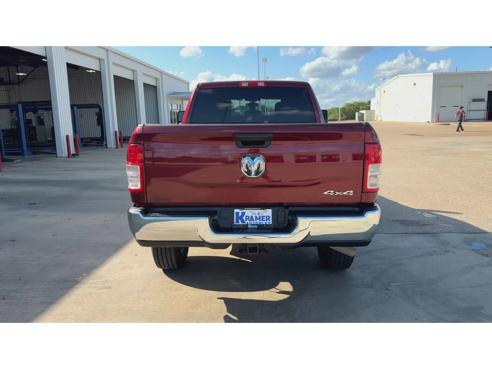 Used 2024 RAM 2500 Tradesman w/ Chrome Appearance Group AWD/4WD image 7