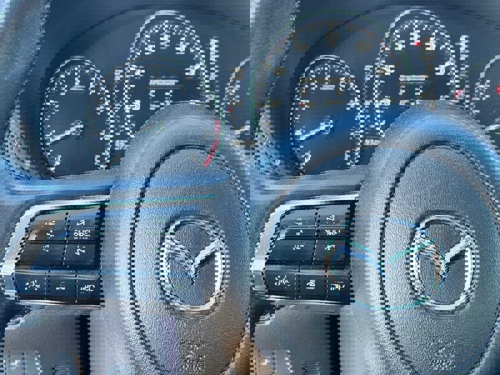 Used 2024 MAZDA MAZDA3 s image 21