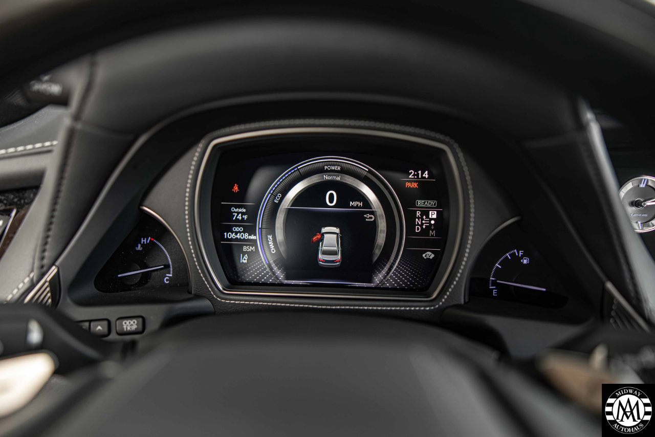 Used 2020 Lexus LS 500h AWD image 24