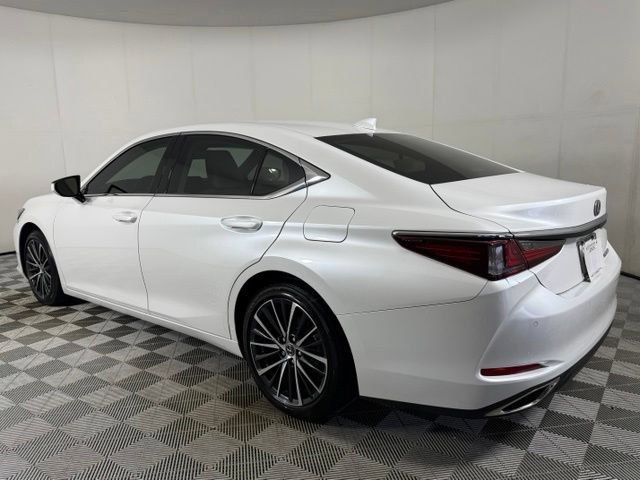 Certified 2024 Lexus ES 350 w/ Premium Package FWD image 9