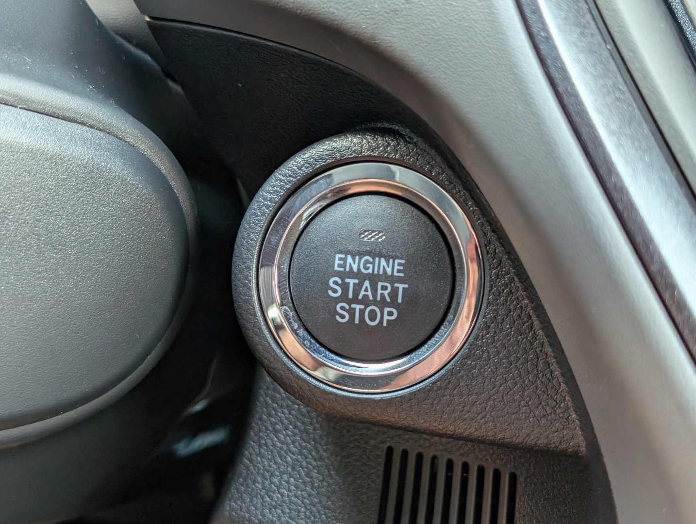 New 2026 Subaru Crosstrek 2.5i Sport AWD/4WD image 18