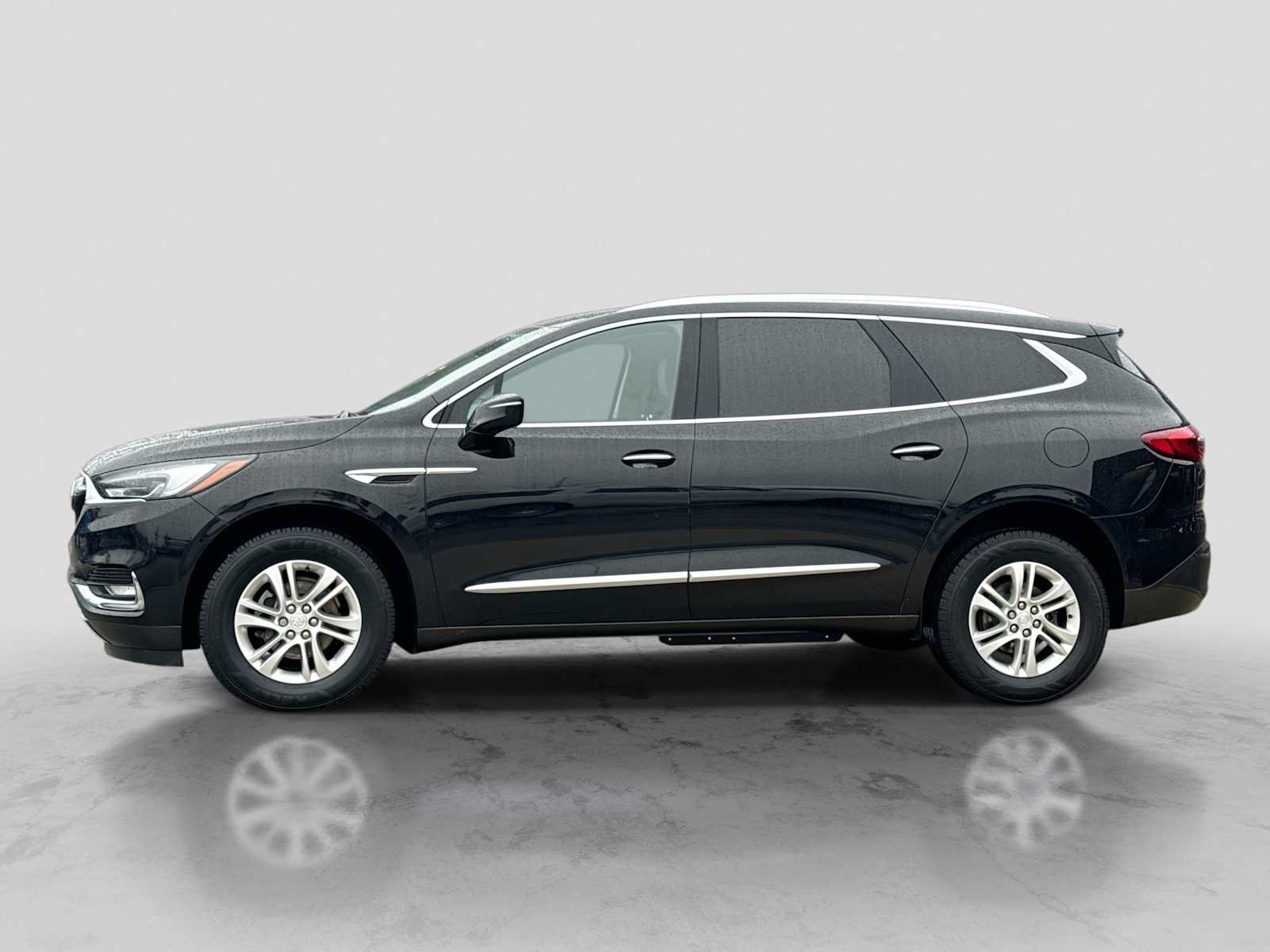 Used 2020 Buick Enclave Essence FWD image 3