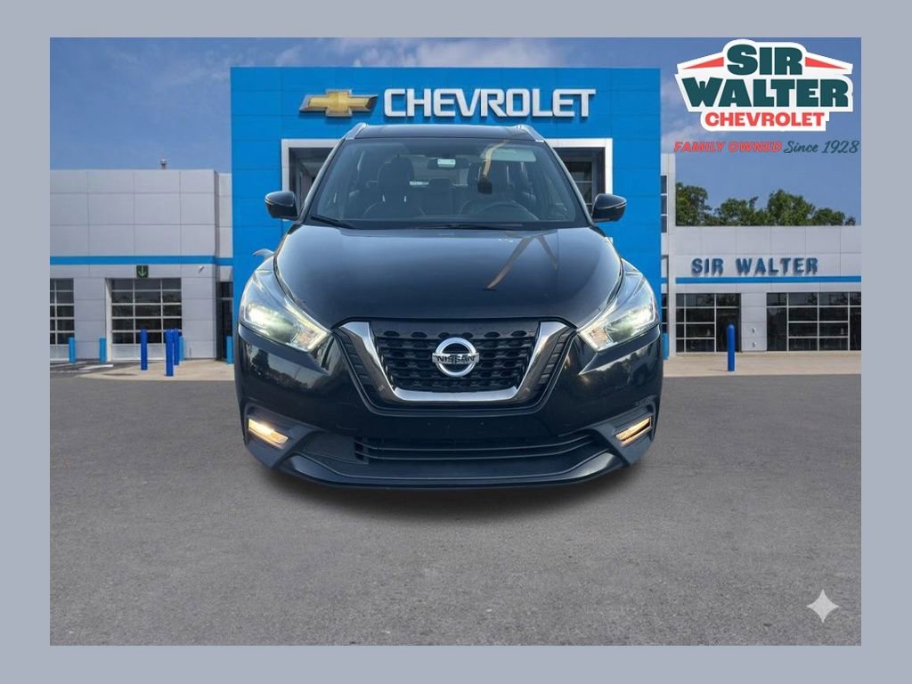 Used 2019 Nissan Kicks SR w/ SR Premium Package