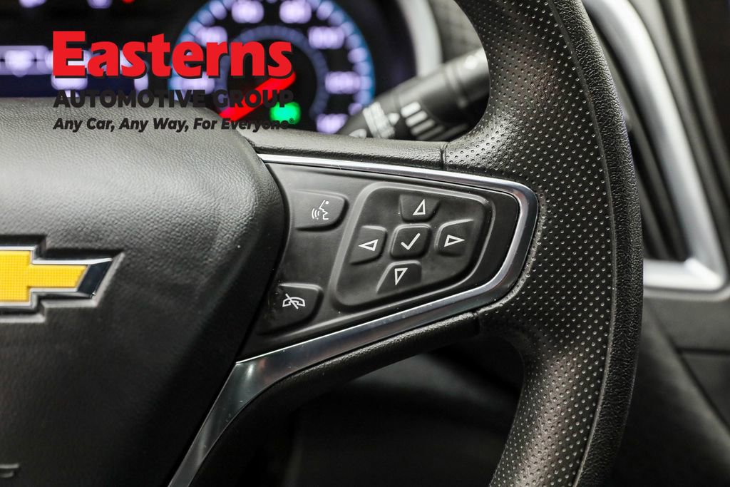 Used 2023 Chevrolet Malibu LT image 16