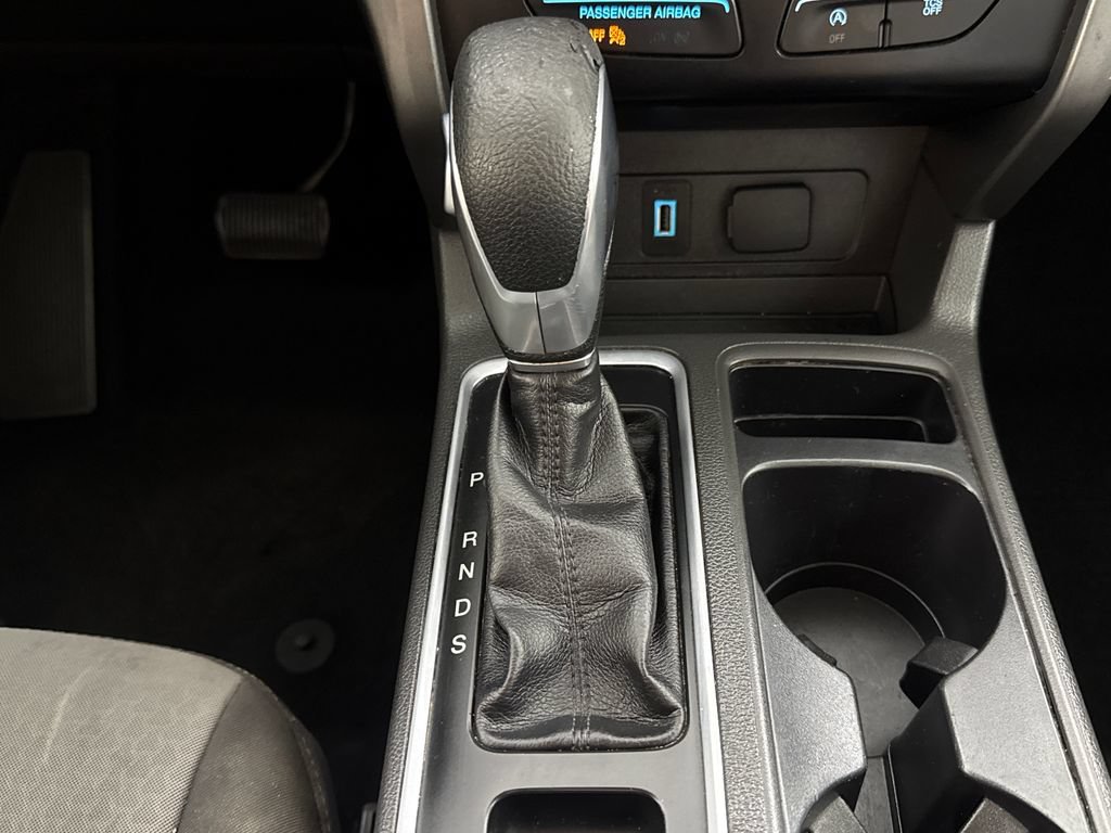 Used 2018 Ford Escape SE FWD image 18