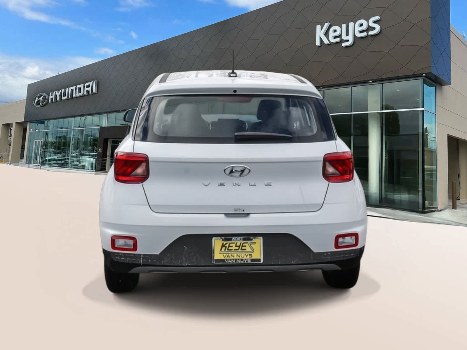 Certified 2026 Hyundai Venue SE FWD image 6